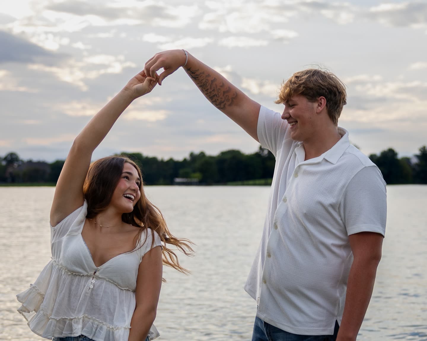 Sneak peek from *Carson & Calli* super fun couples session last night! ✨🌊, photo 1 of 2